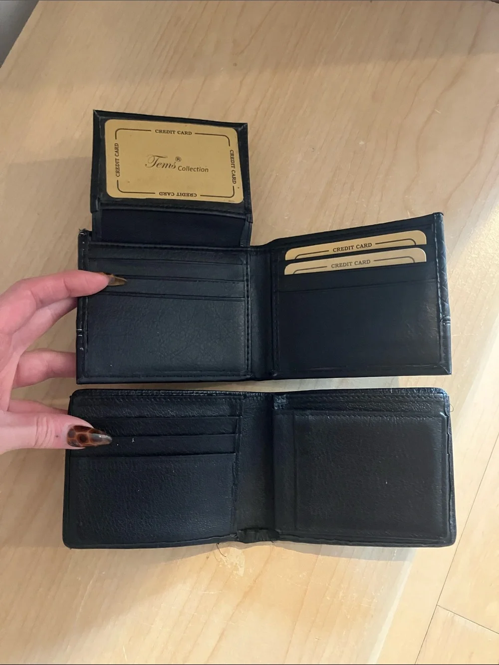 Men's Black Bifold Wallet Set with Contrast Stitching